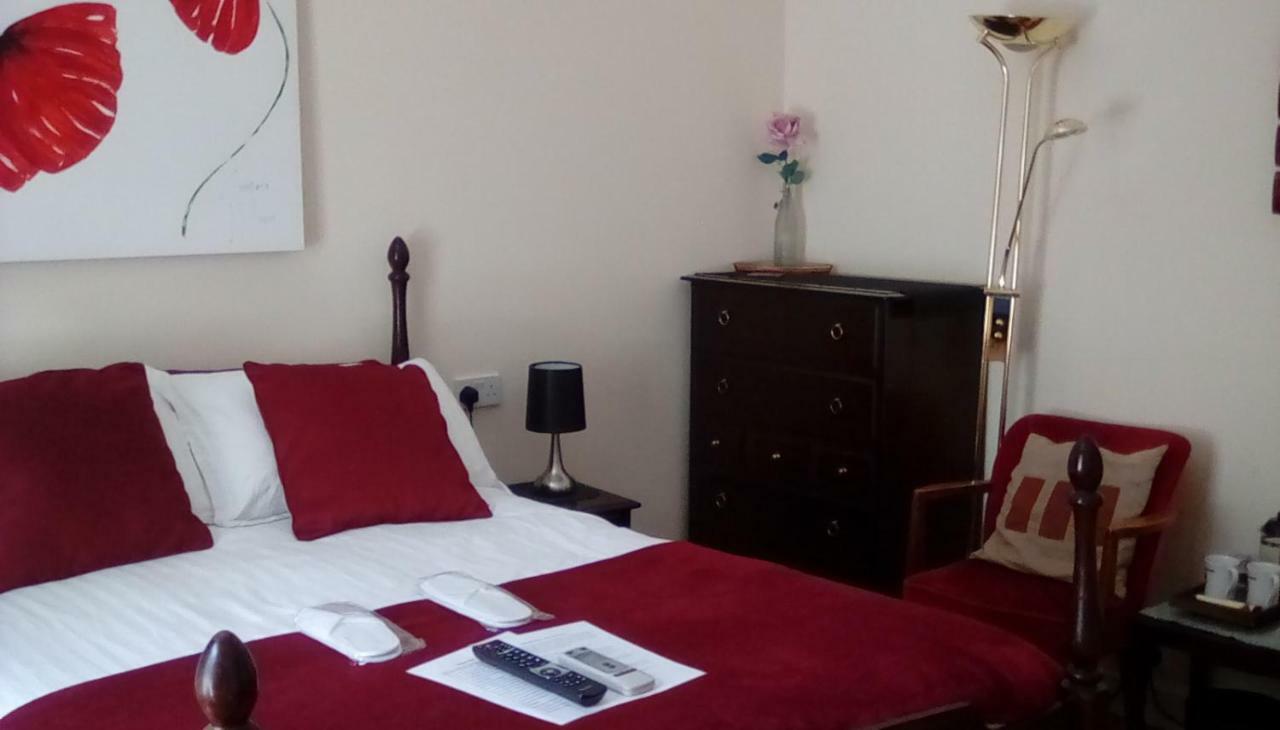 Oaklands House - Adults Only Hotell Brading Eksteriør bilde